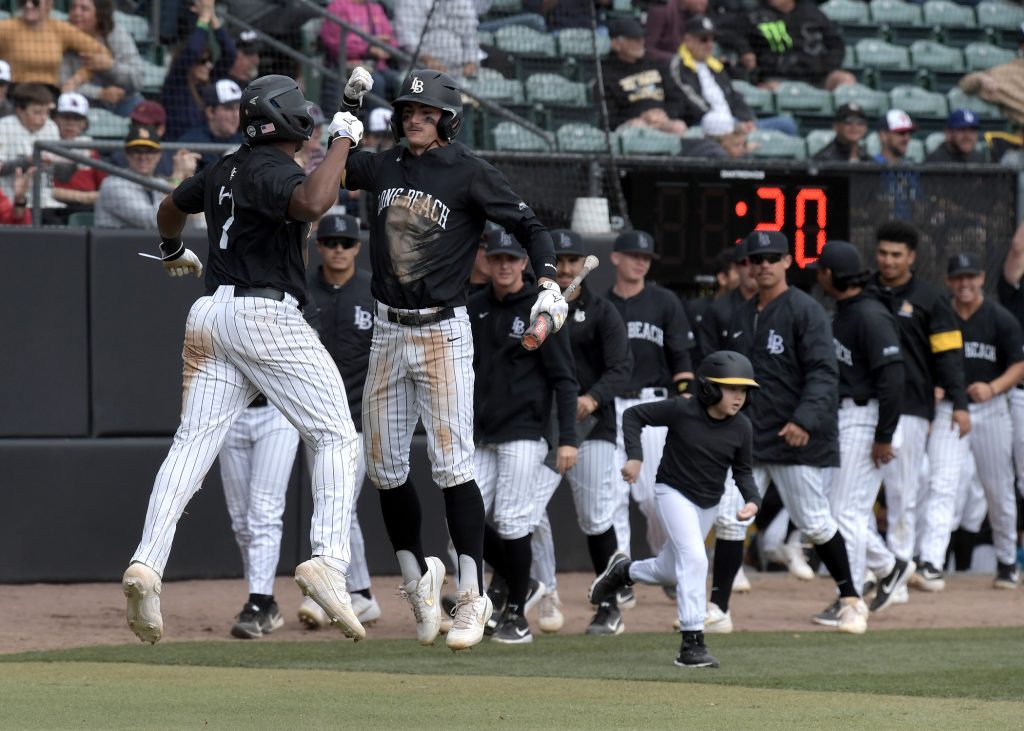 AllCity Comeback Of The Year Long Beach State Dirtbags