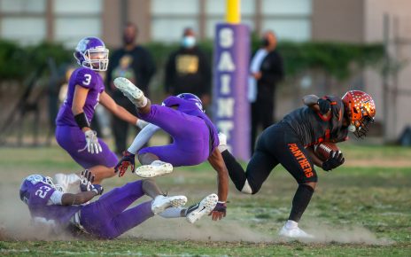 JuJu Smith-Schuster Hosts Free Football Camp at Long Beach Poly