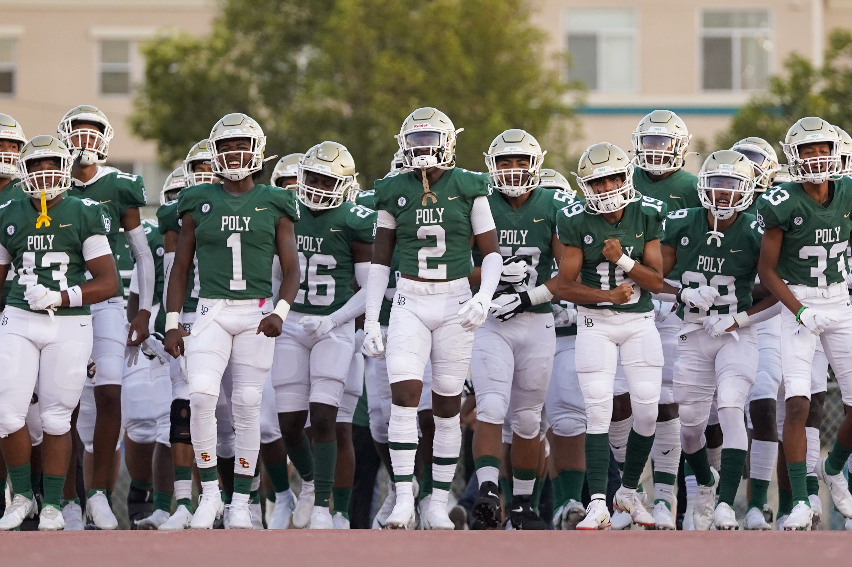 High School Football Preview Long Beach Poly At Corona Centennial